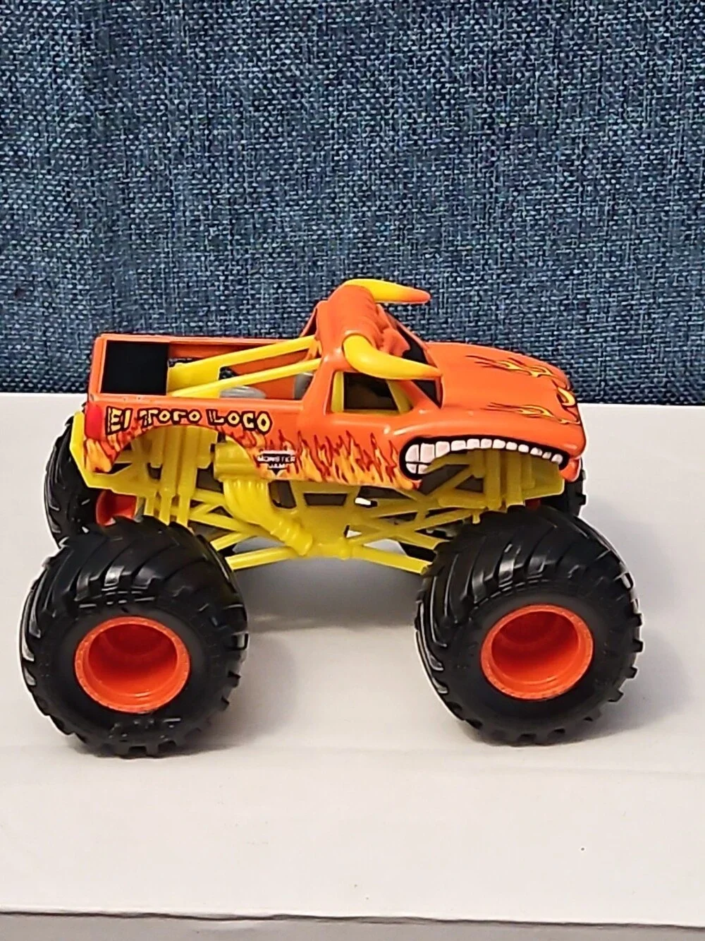 Hot Wheels El Toro Loco Monster Truck | Orange Crazy Bull | 1:64 Scale